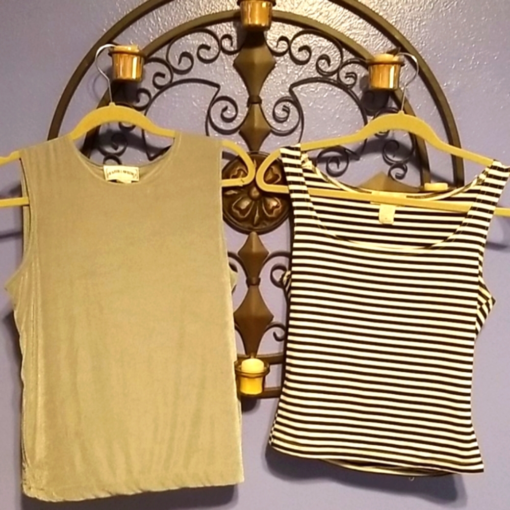2 tank tops